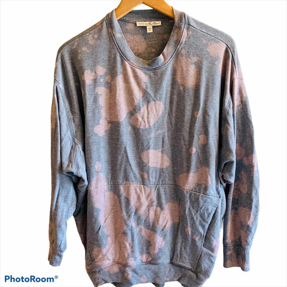⭐️ EXPRESS Super Soft Cozy Tie Dye Sweatshirt